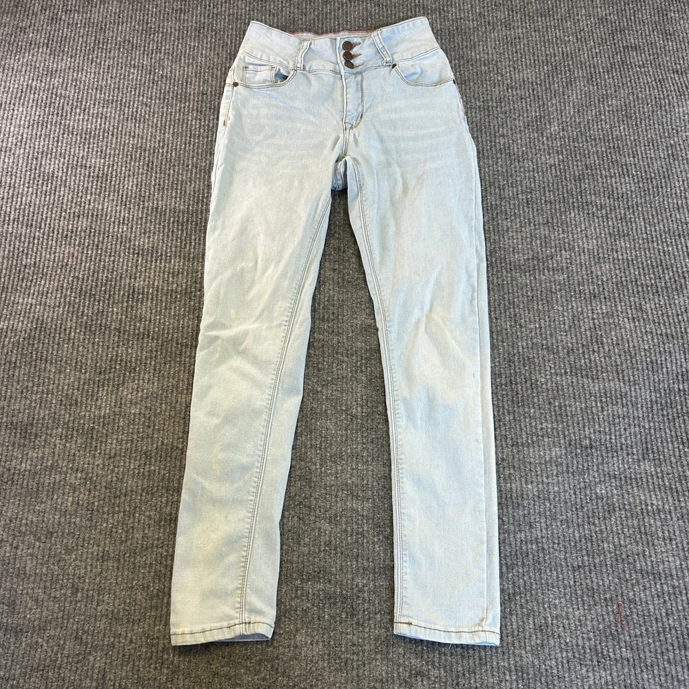 & Lovely Light Wash High Rise Triple Button Skinny Jeans Size 7 HL-C501L